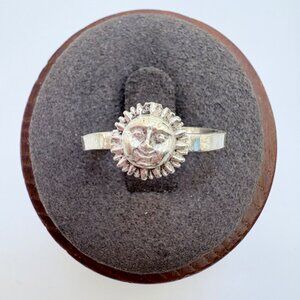 Sun Face Design Band Ring VTG Solid Sterling Silver 925 Size 6.5